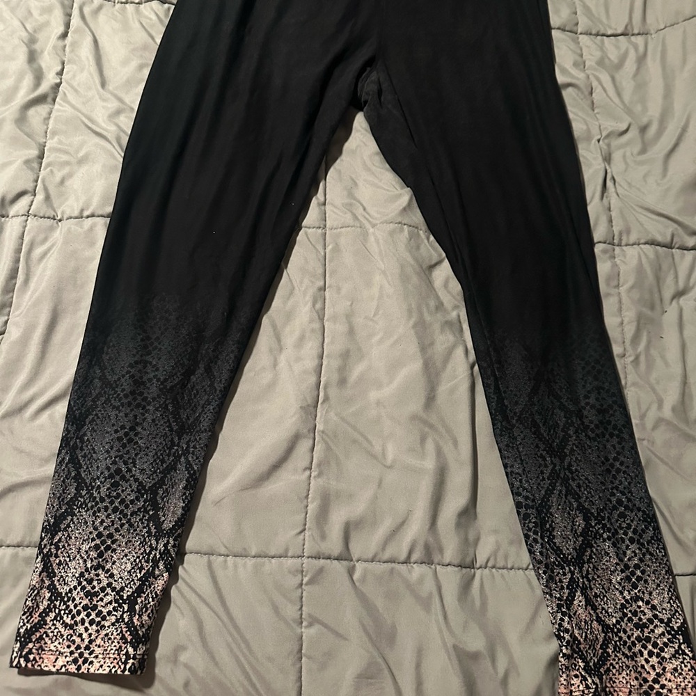 Lularoe size TC2 Black and Pink Ombre Leggings
